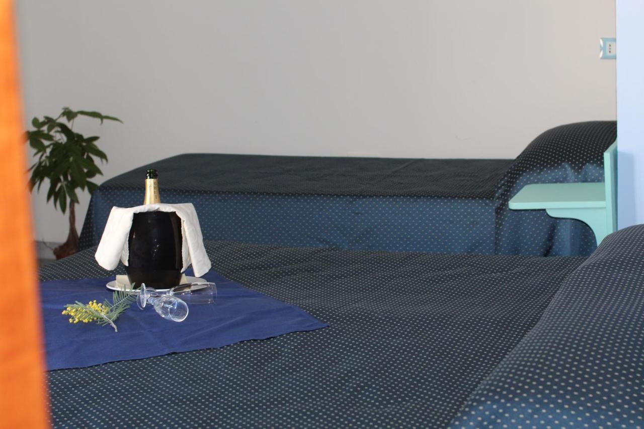 Hotel Costa Antiga Castelsardo Ngoại thất bức ảnh